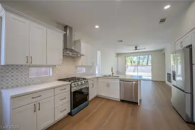 1832 Spring Summit Lane, Las Vegas, NV 89134 Kitchen