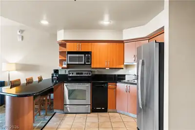 211 East Flamingo Road 1411 Kitchen