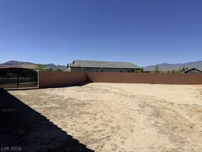 1721 Pinedale Street, Pahrump, NV 89060 Yard