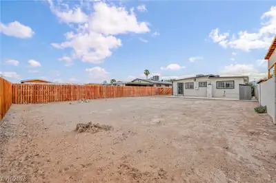 2412 Statz Street, North Las Vegas, NV 89030 Yard