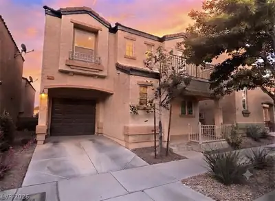 7652 Vivid Vail Street, Las Vegas