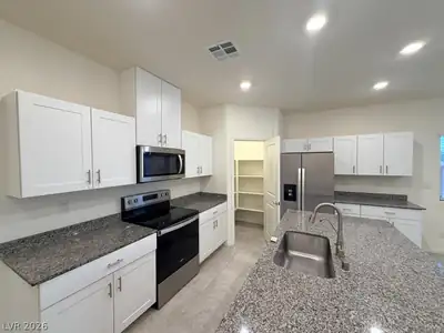 1580 Outlaw Street, Pahrump, NV 89060 Kitchen