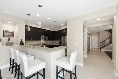 11437 Ogden Mills Drive 101 Kitchen
