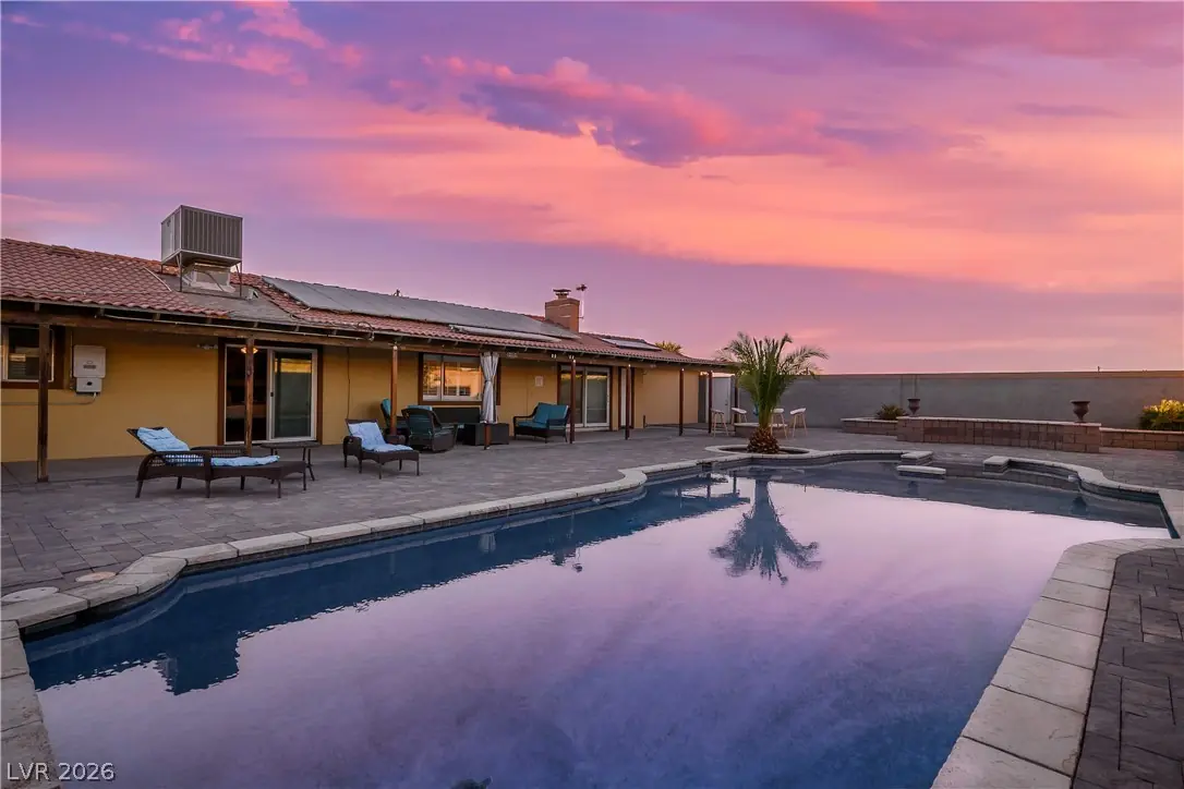 7435 Rogers Street, Las Vegas, NV 89139