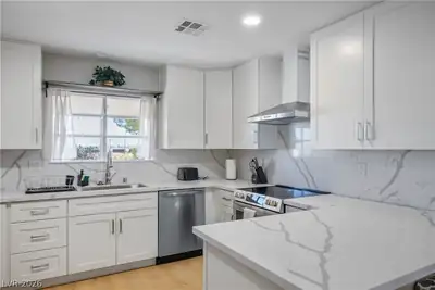 6990 West Richmar Avenue Kitchen