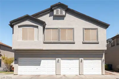 5944 Trickling Descent Street 101, Henderson