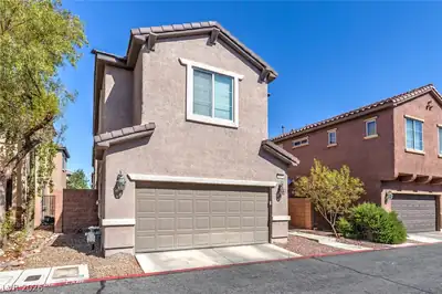 661 Calamus Palm Place, Henderson, NV 89011 Front of Structure