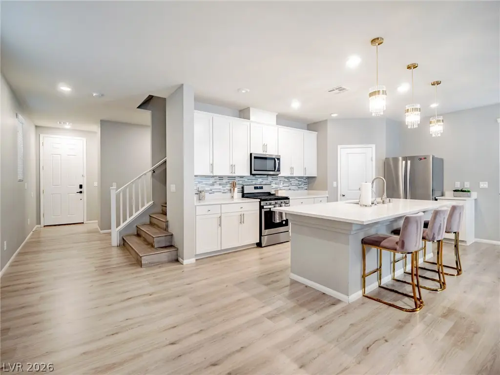7746 Alder Landing Street, Las Vegas, NV 89113