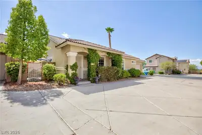 1489 Evening Song Avenue, Henderson, NV 89012 Front of Structure