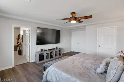 5910 West Haleh Avenue Bedroom