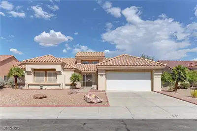 2516 Highvale Drive Las Vegas, NV 89134