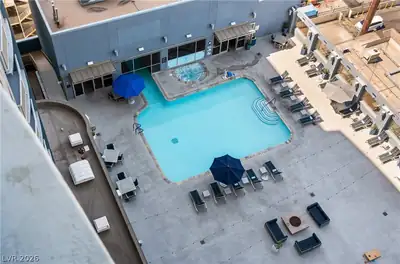 211 East Flamingo Road 1619 Pool