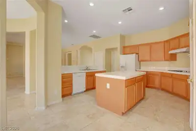 10214 Elk Valley Street, Las Vegas, NV 89178 Kitchen