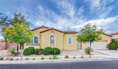 9405 Artesian Oak Court, Las Vegas