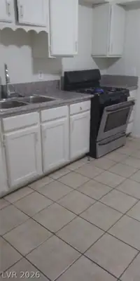 3995 Visby, Las Vegas, NV 89119 