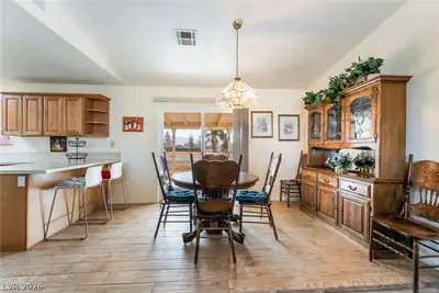 3631 South Blagg Road Dining Area