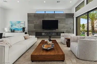21 Sand Star Lane, Henderson, NV 89011 Living Room