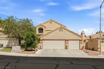 3012 Old Salt Circle, Las Vegas, NV 89117 Front of Structure