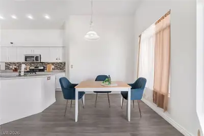 4537 Colonial Canyon Street, North Las Vegas, NV 89031 Dining Area