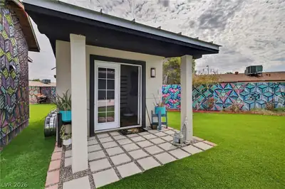 321 Agora Way, Las Vegas, NV 89110 Patio