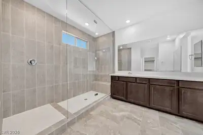 123 Tardando Avenue, Henderson, NV 89015 Primary Bathroom