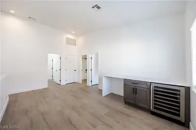 540 West Horizon Ridge Parkway 6201 
