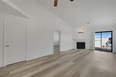 7048 Picaroon Lane, Las Vegas