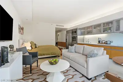 3722 Las Vegas Boulevard 2209 Living Room