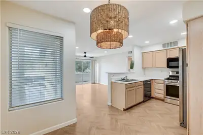 3053 Casey Drive 202, Las Vegas, NV 89120 Kitchen