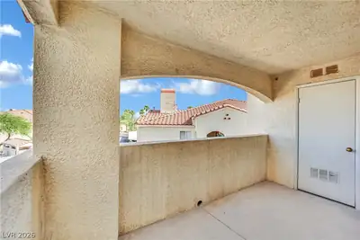 698 South Racetrack Road 1521 Patio
