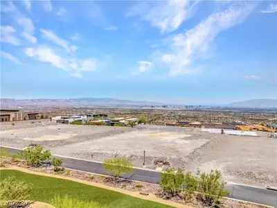 5 Stonecutter Court Henderson, NV 89012