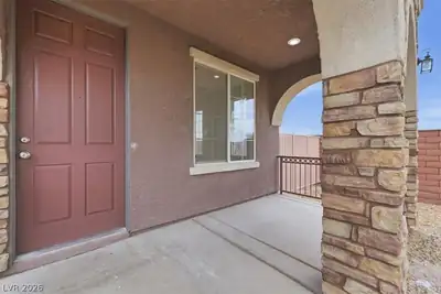 8604 Splendid Leaf Court, Las Vegas, NV 89178 Entrance Foyer
