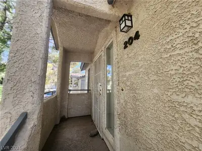 5150 Mandalay Springs Drive 204 Entry