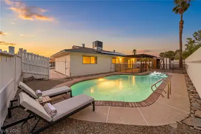 7313 Gray Street, Las Vegas