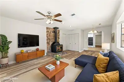 7313 Gray Street, Las Vegas, NV 89145 