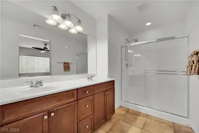 3944 Total Eclipse Street, Las Vegas, NV 89129 Primary Bathroom