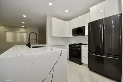 7173 South Durango Drive 203, Las Vegas