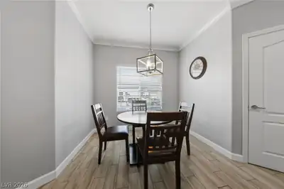 5525 West Flamingo Road 1023 Dining Area