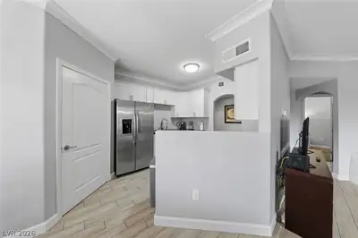 5525 West Flamingo Road 1023 Kitchen
