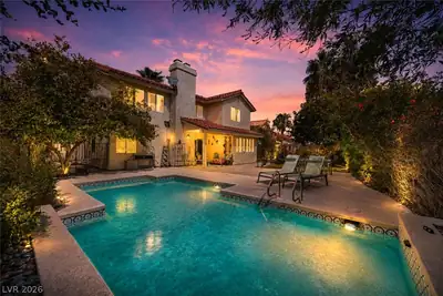 390 Rushing Creek Court, Henderson
