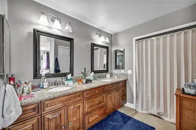 390 Rushing Creek Court, Henderson, NV 89014 
