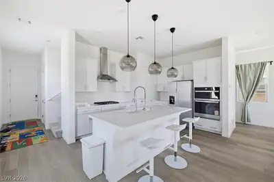 180 Cinder Cone Lane Kitchen