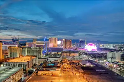 125 East HARMON Avenue 3419 & 3421 Las Vegas, NV 89109