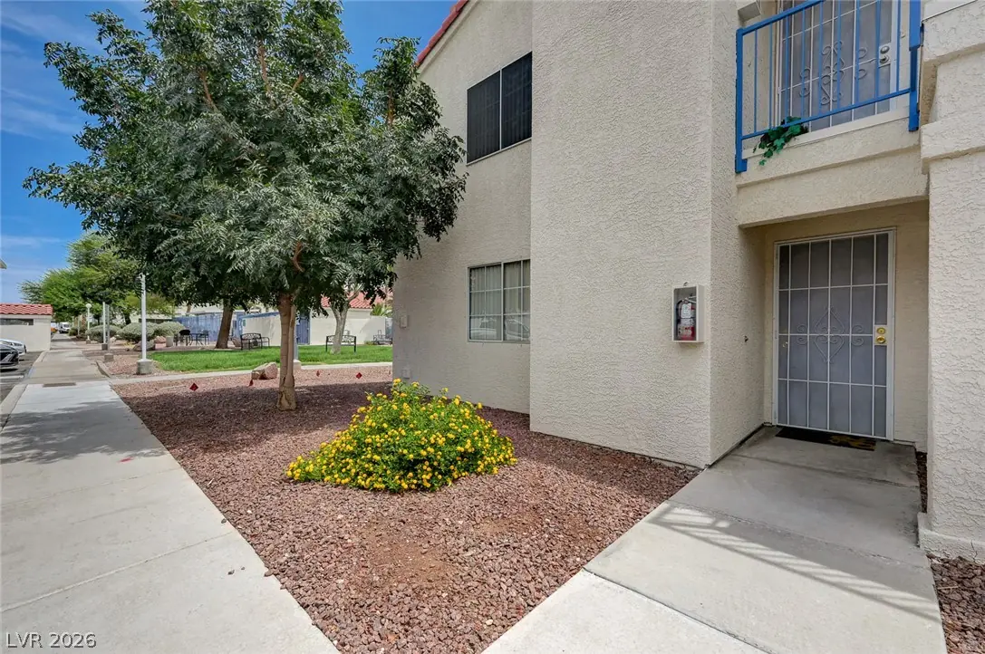 2725 South Nellis Boulevard 1089