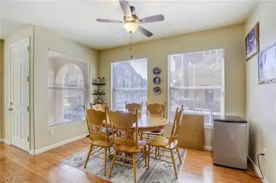 3975 North Hualapai Way 147 Dining Area