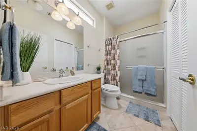 2187 Tiger Links Drive Primary Bathroom