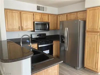 5710 East Tropicana Avenue 2164 Kitchen