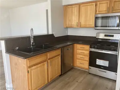 5710 East Tropicana Avenue 2164 Kitchen