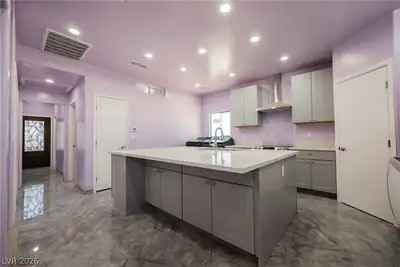 2807 Hermosa Street, Las Vegas, NV 89169 Kitchen