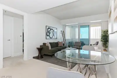 2700 Las Vegas Boulevard 1104 Living Room